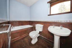 Photo 1- click for photo gallery